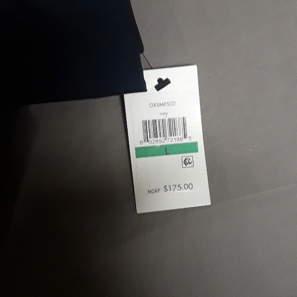 NWT Large DKNY water resistant zip up jacket - Picture 4 of 4